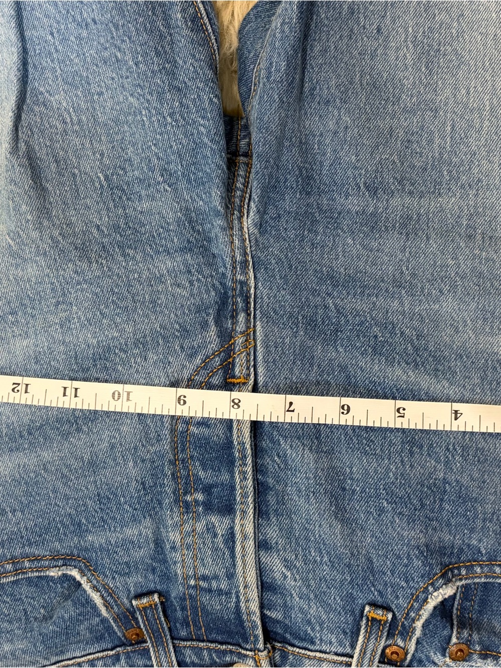 Levi’s Wedgie Straight Jeans Size 26 Medium Wash Distressed Cropped 25” Inseam - Picture 7 of 8